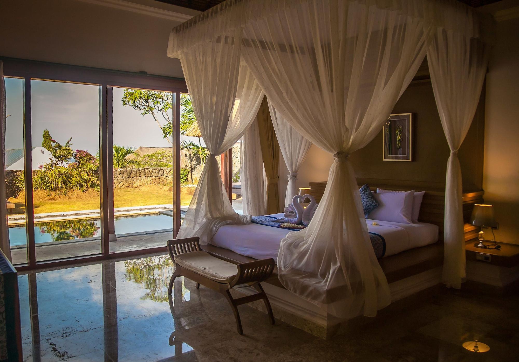 Royal Pool Bali Villa