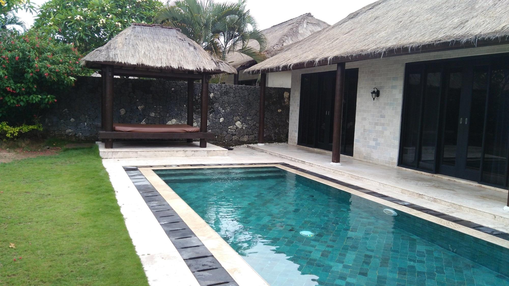 Villa Royal Pool Bali *