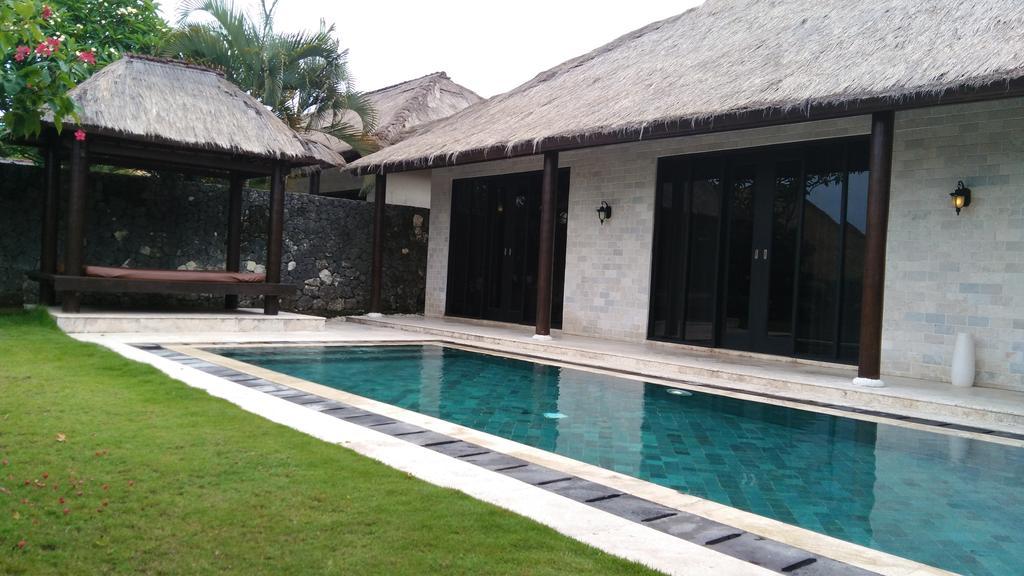 Royal Pool Bali Villa *