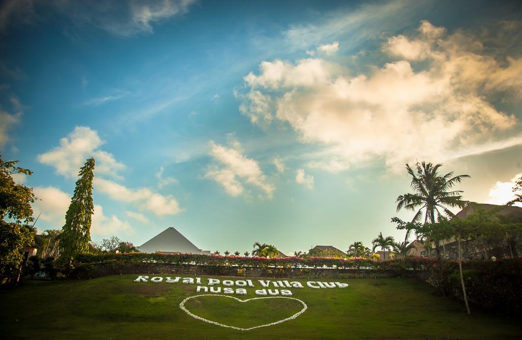 Royal Pool Bali Nusa Dua (Bali)